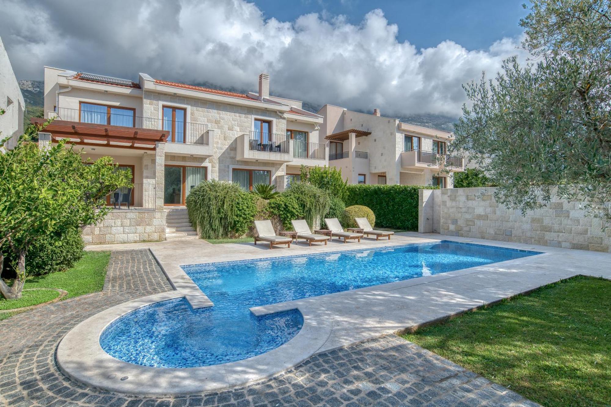 Villa Zen Port Petrovac Exteriör bild