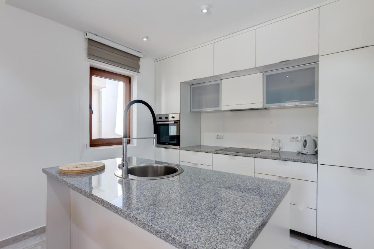 Villa Zen Port Petrovac Exteriör bild